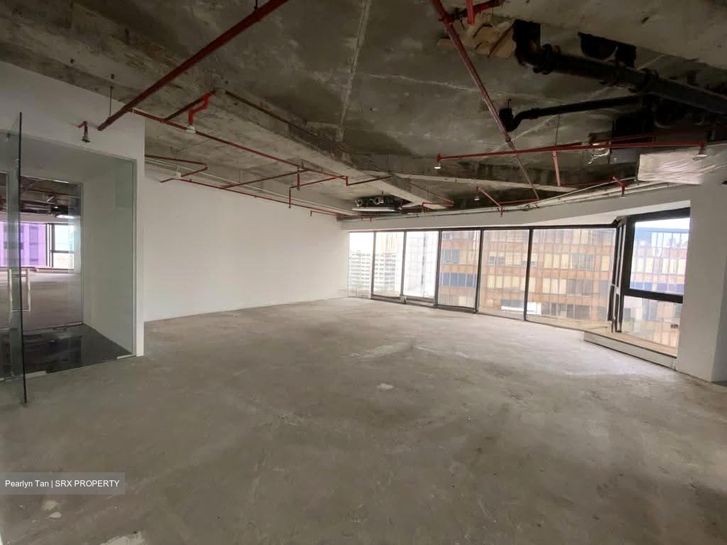 Tong Building (D9), Office #624028411